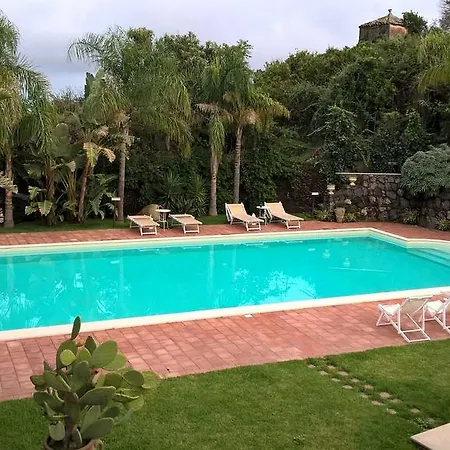 Πανσιόν My In Sicily Aci SantʼAntonio